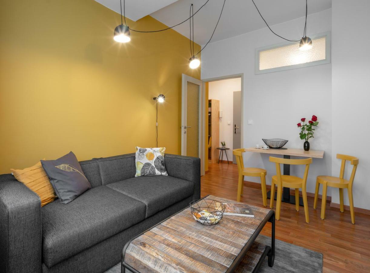 City Leaf Apartments Praga Exterior foto